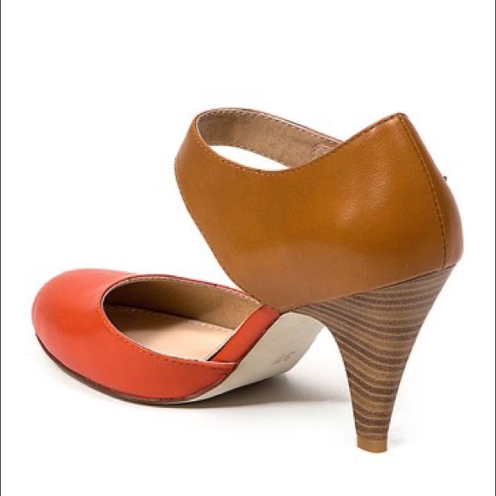 🆕French Blu Cynthia Mary Jane Pump - Picture 3 of 5